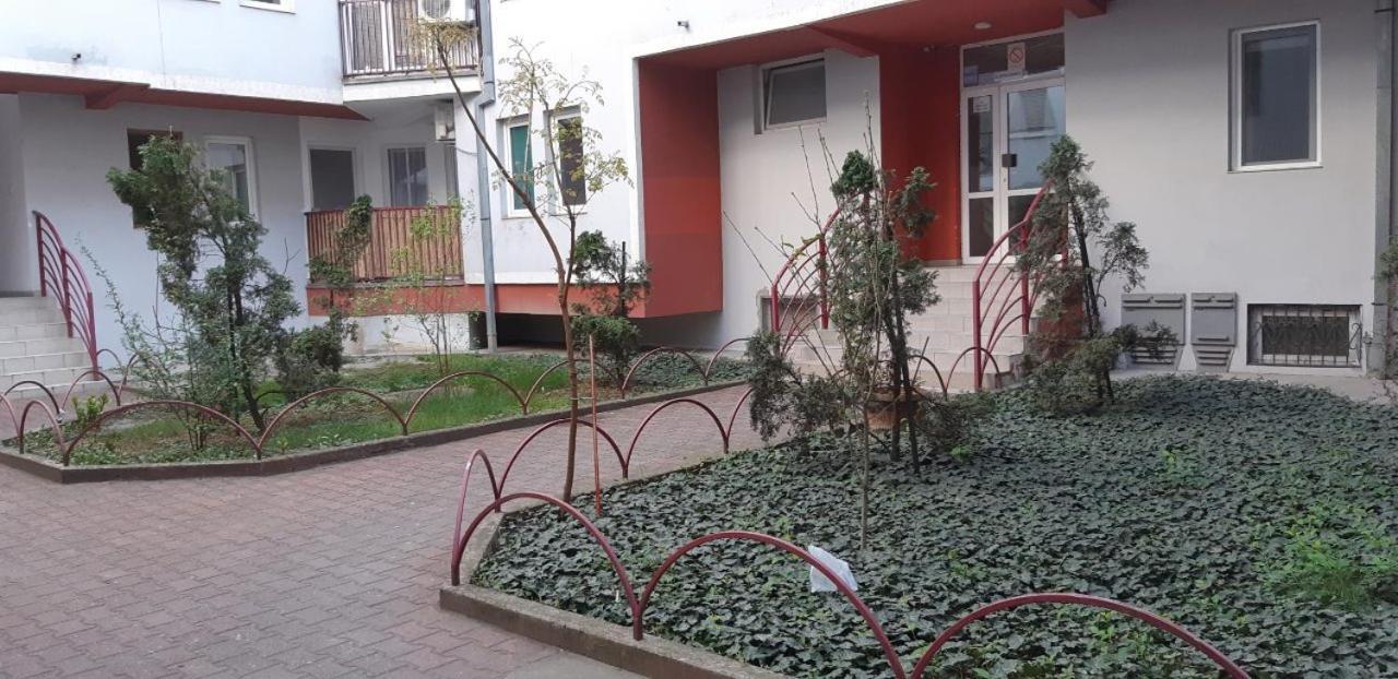 Sweet Home Center Apartment Novi Sad Exterior photo